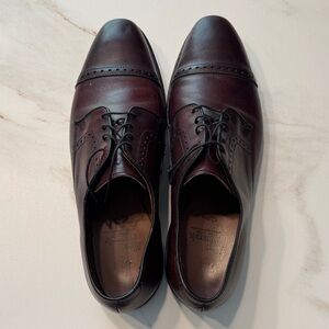 Allen Edmonds Fifth Avenue Dark Brown Leather Oxfords size 9.5